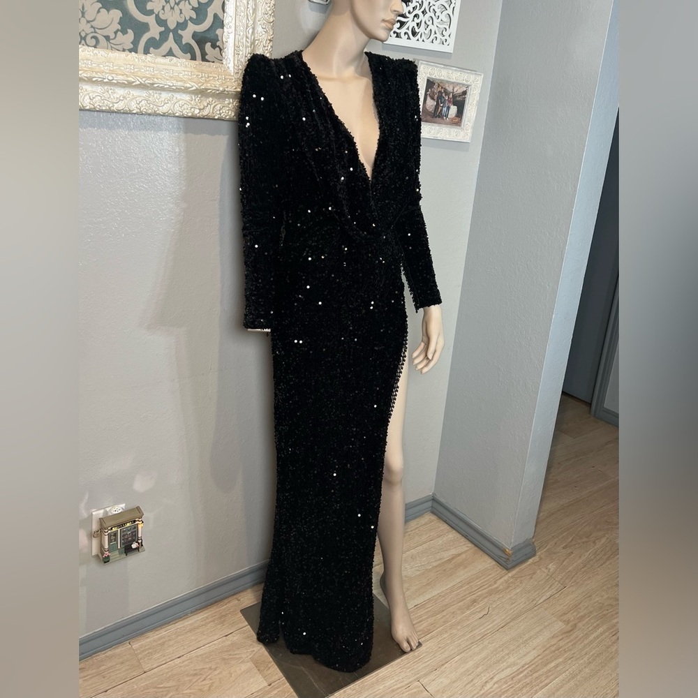 Black Sequin Deep V-Neck cowl neckline Long Sleeve Evening Gown - Picture 4 of 14